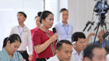 Kỳ họp thứ 7, HĐND tỉnh Nghệ An: Các vấn đề 'nóng' liên quan lĩnh vực Kế hoạch và Đầu tư được chất vấn và trả lời đúng trọng tâm, có chất lượng