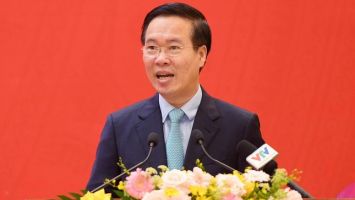 Bộ Chính trị yêu cầu giảm 5% biên chế, 10% viên chức hưởng lương từ ngân sách