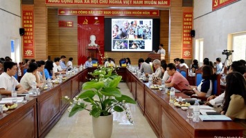 Hội thảo 'Phát huy bản sắc văn hóa dân tộc Thổ phục vụ phát triển kinh tế - xã hội tại các huyện miền Tây Nghệ An'