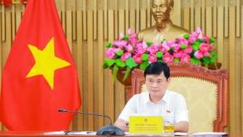 Đoàn ĐBQH Nghệ An tham gia phiên chất vấn do Ủy ban Thường vụ Quốc hội tổ chức theo hình thức trực tuyến