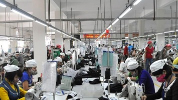 Phấn đấu hoàn thành chi trả tiền hỗ trợ thuê nhà cho người lao động trước 30/8