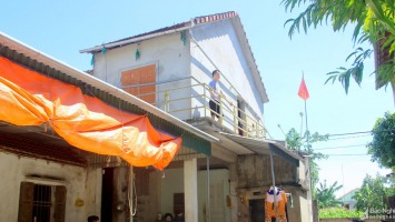 Hàng trăm hộ nghèo tại Nghệ An được xây dựng nhà chống lũ