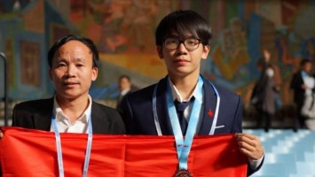 Danh sách học sinh giỏi, học sinh điểm cao được tỉnh Nghệ An tuyên dương