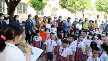 Sáng nay, hơn 80.000 học sinh Nghệ An chính thức tựu trường