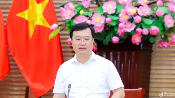 Chủ tịch UBND tỉnh: Phấn đấu hoàn thành giải ngân vốn đầu tư công theo cam kết đã ký