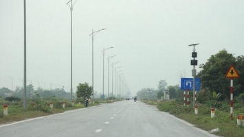 UBND thành phố Vinh trả lời của cử tri Nguyễn Hồng Sơn, xóm Xuân Đồng, xã Nghi Đức, thành phố Vinh về kiến nghị lắp đèn tín hiệu giao thông và làm hệ thống mương thoát nước tuyến đường 72m.