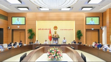 "Chỉ dấu" để nhìn lại...