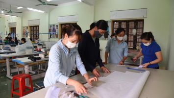 Quan tâm công tác dạy nghề, tạo việc làm cho lao động nông thôn