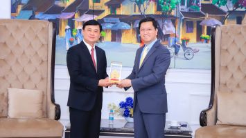 Bí thư Tỉnh ủy Thái Thanh Quý thăm và làm việc với Đại sứ quán Việt Nam tại Ấn Độ