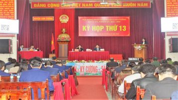 HĐND huyện Con Cuông lần đầu tiên áp dụng “kỳ họp không giấy”