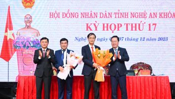HĐND tỉnh Nghệ An miễn nhiệm, bầu bổ sung Ủy viên UBND tỉnh nhiệm kỳ 2021 - 2026