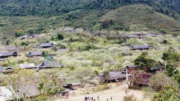 Đường vô xứ Nghệ quanh quanh...