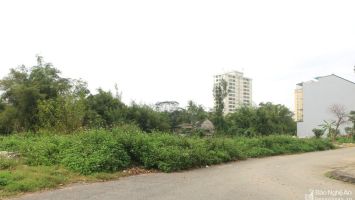 TP. Vinh: 28 hộ dân sống bất an vì dự án đường Lê Mao kéo dài trễ hẹn