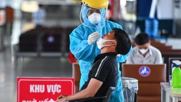 Bệnh Covid-19 được coi là bệnh nghề nghiệp, được hưởng bảo hiểm xã hội từ 1.4