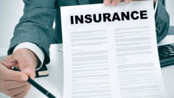 Lập đường dây nóng, thanh tra xử lý ngân hàng “ép” khách mua bảo hiểm