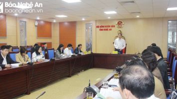 HĐND tỉnh thẩm tra dự thảo nghị quyết ban hành danh mục dịch vụ sự nghiệp công sử dụng ngân sách