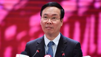 Bộ Chính trị yêu cầu tiếp tục sắp xếp đơn vị hành chính cấp huyện, xã