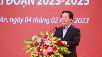 Chung tay tham gia đóng góp, ủng hộ tạo điều kiện để người nghèo “an cư lạc nghiệp” (*)