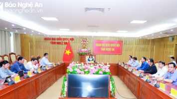 Đoàn đại biểu Quốc hội Nghệ An tham gia phiên chất vấn Chánh án TAND Tối cao, Viện trưởng VKSND Tối cao