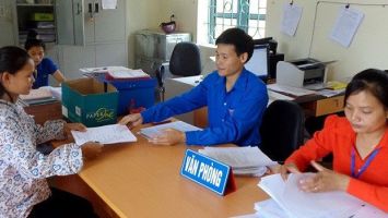 Bộ Nội vụ đề xuất tăng thêm 7.418 cán bộ, công chức cấp xã