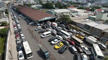 Chính phủ chỉ đạo giải quyết dứt điểm tình trạng ách tắc đăng kiểm trong tháng 3/2023