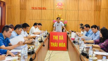 HĐND tỉnh giám sát công tác cải cách hành chính tại TX. Thái Hòa