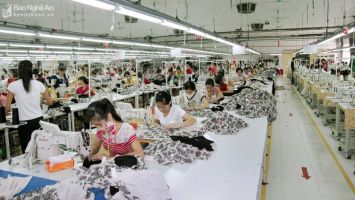 Đại biểu Quốc hội sẽ tiếp xúc cử tri chuyên đề với công nhân lao động