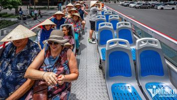 Kiến nghị miễn thị thực đơn phương của Việt Nam cho công dân các nước