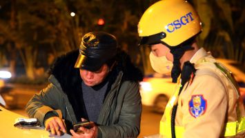 Từ 5/5, lái xe chậm nộp tiền phạt vi phạm hành chính sẽ bị tính thêm 'lãi ngày'