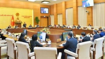 Nghĩ từ hai nhóm vấn đề chất vấn