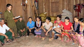 Sở Nội vụ trả lời cử tri Lang Thị Huyên, bản Nà Cơ, xã Bình Chuẩn, Con Cuông về nâng mức phụ cấp đối với các cán bộ thôn, bản tại địa bàn phức tạp