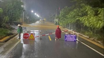 Sở Giao thông - Vận tải trả lời cử tri thôn 6 và 7, xã Khai Sơn, huyện Anh Sơn về tình trạng ngập úng trên tuyến QL7