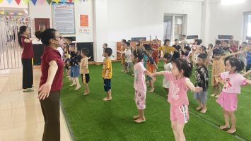 Bộ Lao động - Thương binh và Xã hội trả lời ý kiến cử tri về bổ sung giáo viên mầm non vào nghề nặng nhọc, độc hại, nguy hiểm