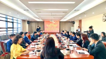 Đoàn công tác Hội đồng nhân dân tỉnh Nghệ An thăm, làm việc tại Trung Quốc