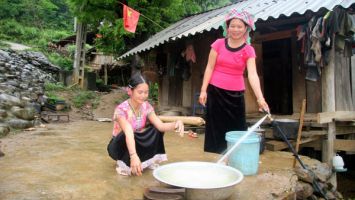 Đẩy nhanh tiến độ giải ngân vốn sự nghiệp hỗ trợ chuyển đổi nghề và nước sinh hoạt phân tán cho người dân vùng đồng bào dân tộc thiểu số và miền núi