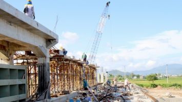 Quan tâm tiếp nhận, xử lý và nội dung phản ánh, kiến nghị của cử tri và Nhân dân