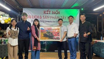 “Đánh thức” du lịch vùng cao bằng mạng xã hội