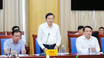 Tháo gỡ khó khăn, vướng mắc, đẩy nhanh tiến độ các dự án lưới điện truyền tải