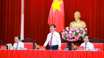 HĐND tỉnh Nghệ An khóa XVIII quyết nghị cho 1 đại biểu thôi làm nhiệm vụ