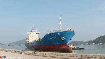 Bộ Giao thông vận tải trả lời kiến nghị cử tri về triển khai dự án nạo vét, nâng cấp luồng tàu vào cảng Cửa Lò