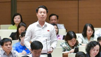 Đề nghị quan tâm việc điều chỉnh tăng tiền lương cho cán bộ, công chức, viên chức; sớm công bố phương án điều chỉnh tiền lương