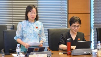 ĐBQH đoàn Nghệ An thảo luận sửa đổi Luật Công chứng