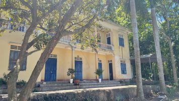 Ủy ban nhân dân tỉnh trả lời kiến nghị của cử tri Lương Thị Oanh, Phó Chủ tịch HĐND xã Châu Đình, Quỳ Hợp về giải thể Tổng đội thanh niên xung phong III và chia đất cho người dân sản xuất