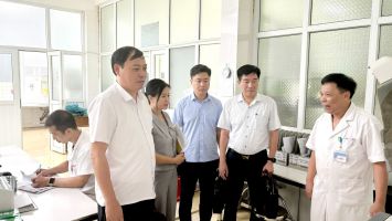 Kịp thời tháo gỡ các khó khăn cho các đơn vị y tế trong công tác đấu thầu, mua sắm thuốc, vật tư, thiết bị y tế