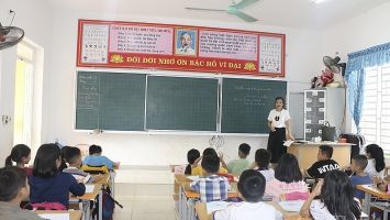 Ủy ban nhân dân tỉnh trả lời cử tri xã Quỳnh Tân, huyện Quỳnh Lưu về tình trạng thiếu giáo viên trên địa bàn tỉnh