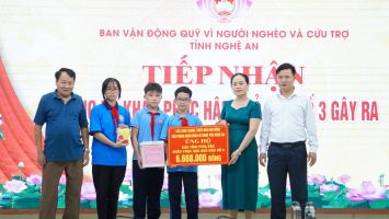 Tết Trung thu “Chia sẻ yêu thương” đến các bạn thiếu niên, nhi đồng vùng bão lụt