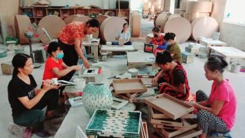 Bộ Lao động, Thương binh và Xã hội trả lời kiến nghị cử tri về chính sách hỗ trợ dành cho đối tượng phụ nữ yếu thế