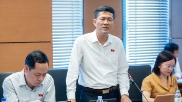Hoàn thiện khung pháp lý để giáo dục thực sự công bằng, nhân văn và hiện đại