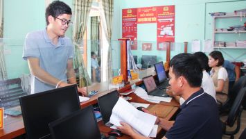 Kết luận của Thường trực HĐND tỉnh về công tác sắp xếp, bố trí cán bộ, công chức; trụ sở, tài sản công và các điều kiện làm việc của chính quyền cấp xã