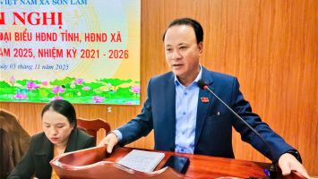 Ông Nguyễn Nam Đình – Phó Chủ tịch Thường trực HĐND tỉnh tiếp xúc cử tri tại xã Sơn Lâm.